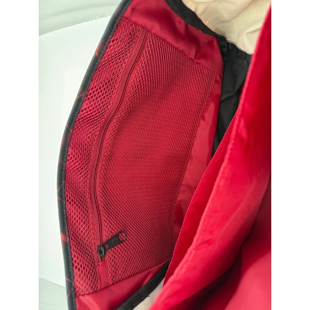 JanSport Throttle Messenger Bag Red Riff Bomber Plaid 15in Laptop Travel TZV09KU